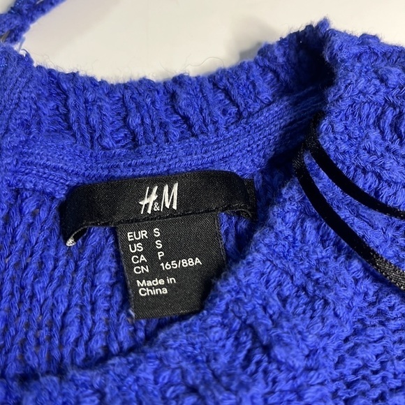 H&m blue crewneck sweater three-quarter length sleeves zips in back size small - Picture 6 of 9